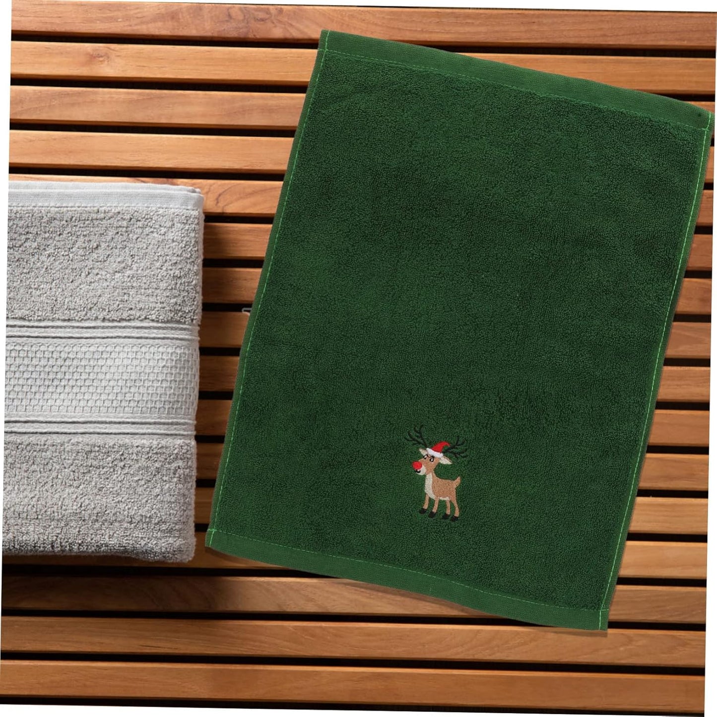 6Pcs Christmas Face Towels Cotton Washcloths Set White Green Red Water Absorbent Household Facial Towels for Daily Skincare